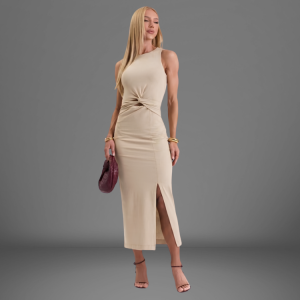Vestido Regina Com Fenda em Malha Encorpada